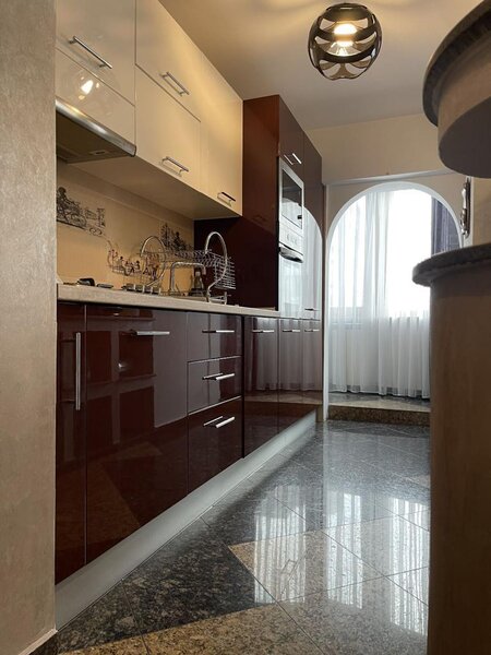 Unirii, Alba Iulia, bd. Decebal,